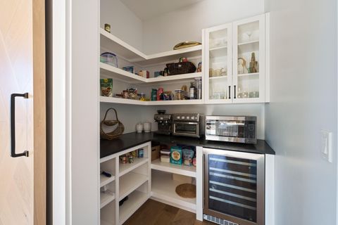 Tiny photo for 19136 Cartwright Court, Bend, OR 97702 (MLS # 220216878)