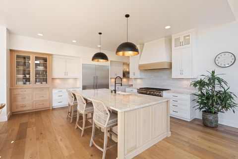 Tiny photo for 19136 Cartwright Court, Bend, OR 97702 (MLS # 220216878)