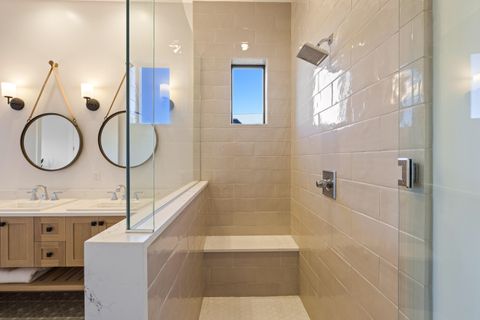 Tiny photo for 19136 Cartwright Court, Bend, OR 97702 (MLS # 220216878)