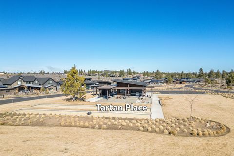 Tiny photo for 19136 Cartwright Court, Bend, OR 97702 (MLS # 220216878)