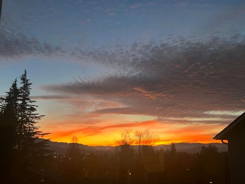 Tiny photo for 1168 NE Bonney Doon Lane, Grants Pass, OR 97526 (MLS # 220220208)