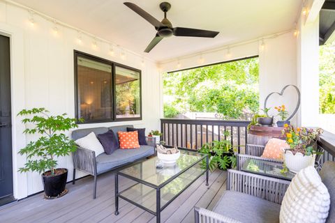 Tiny photo for 1168 NE Bonney Doon Lane, Grants Pass, OR 97526 (MLS # 220220208)