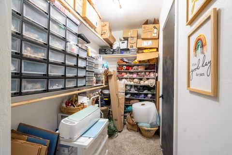 Tiny photo for 1168 NE Bonney Doon Lane, Grants Pass, OR 97526 (MLS # 220220208)