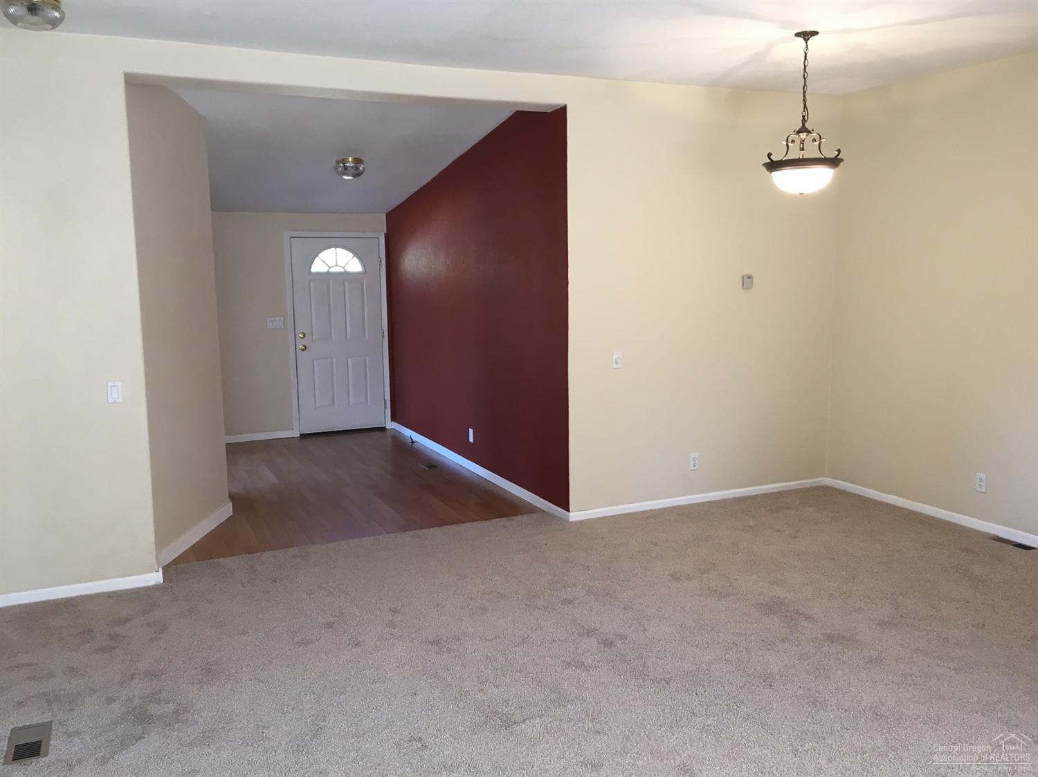 Forked Horn Estate - Residential