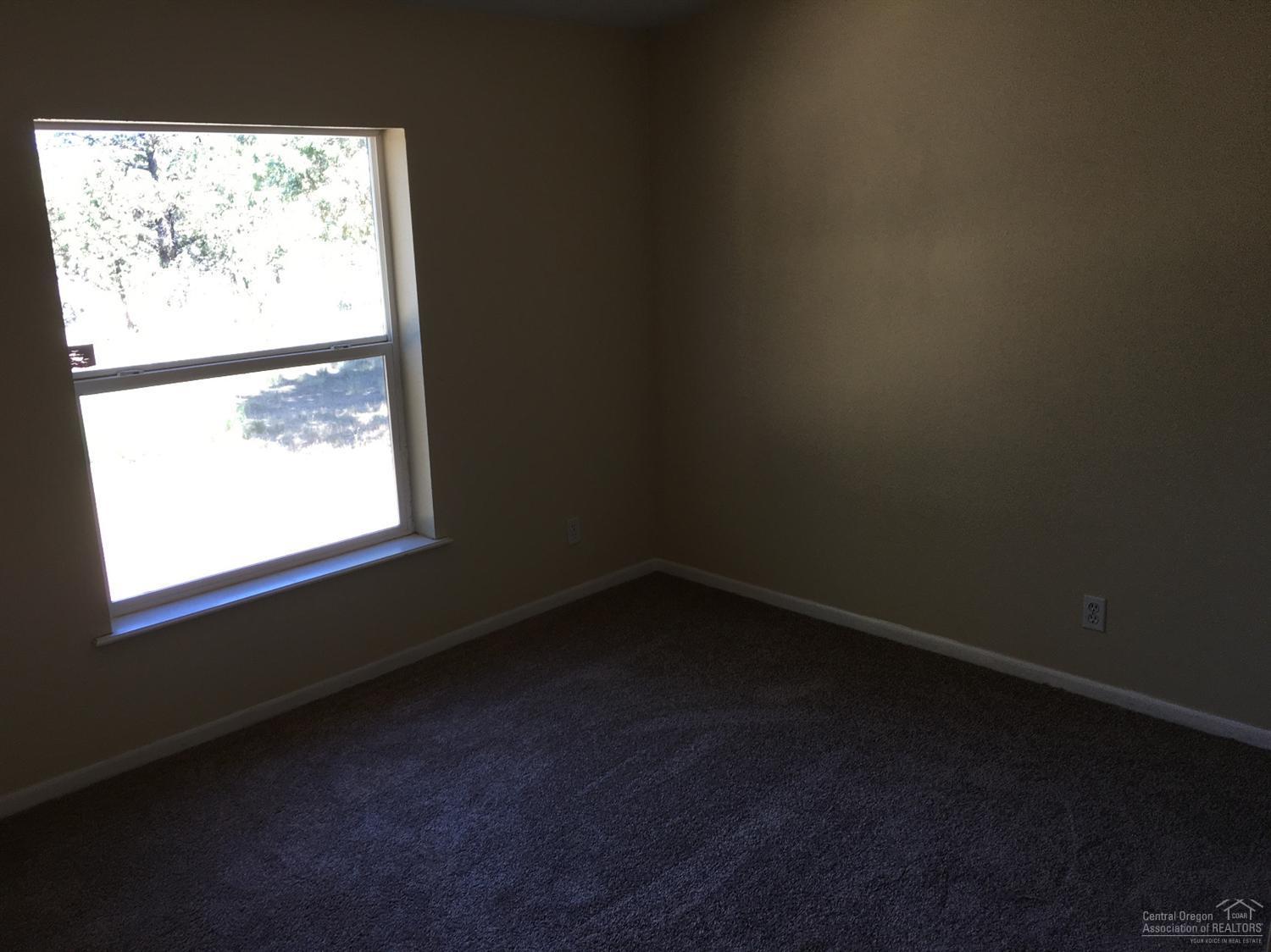 Forked Horn Estate - Residential