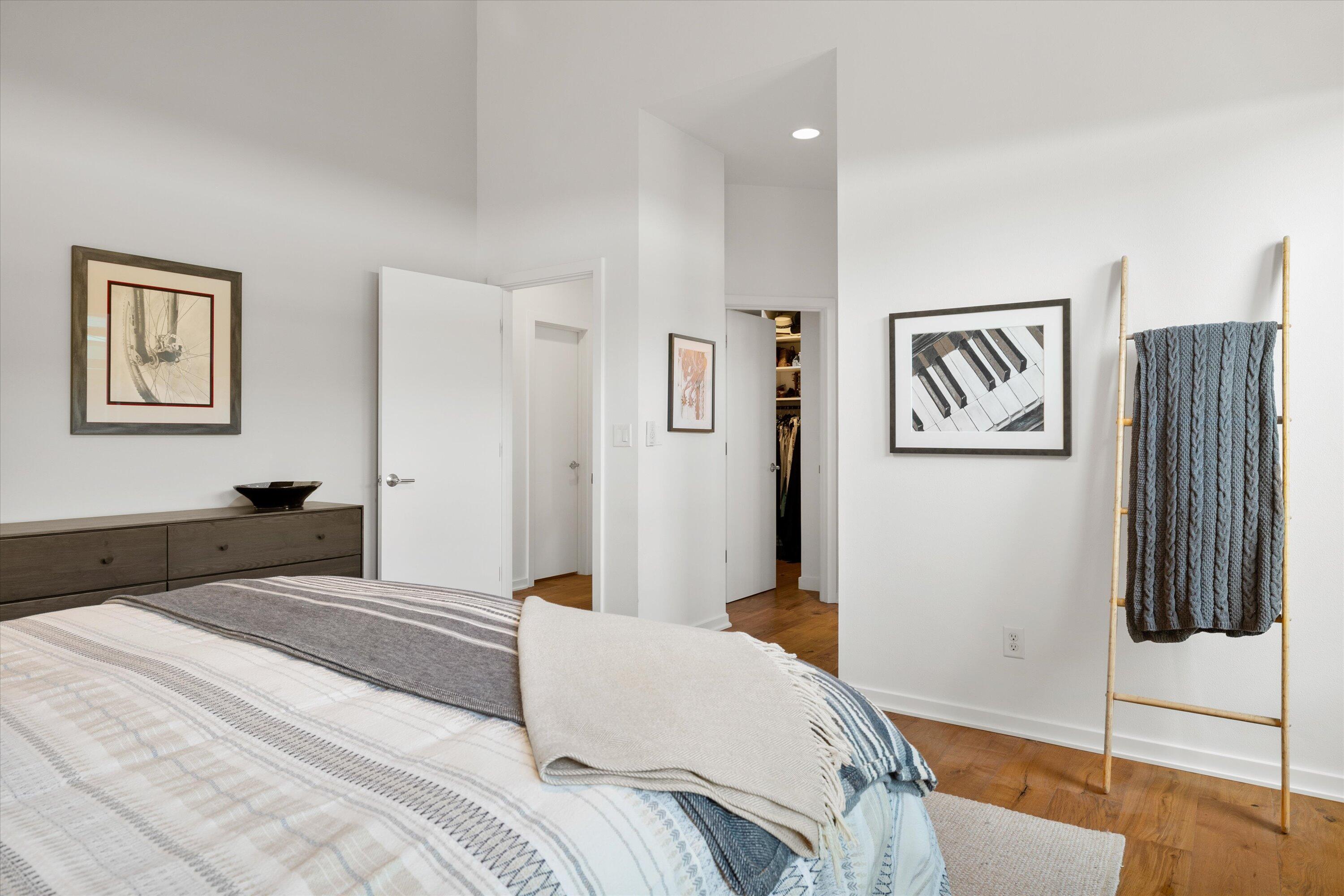 Kenwood - Residential