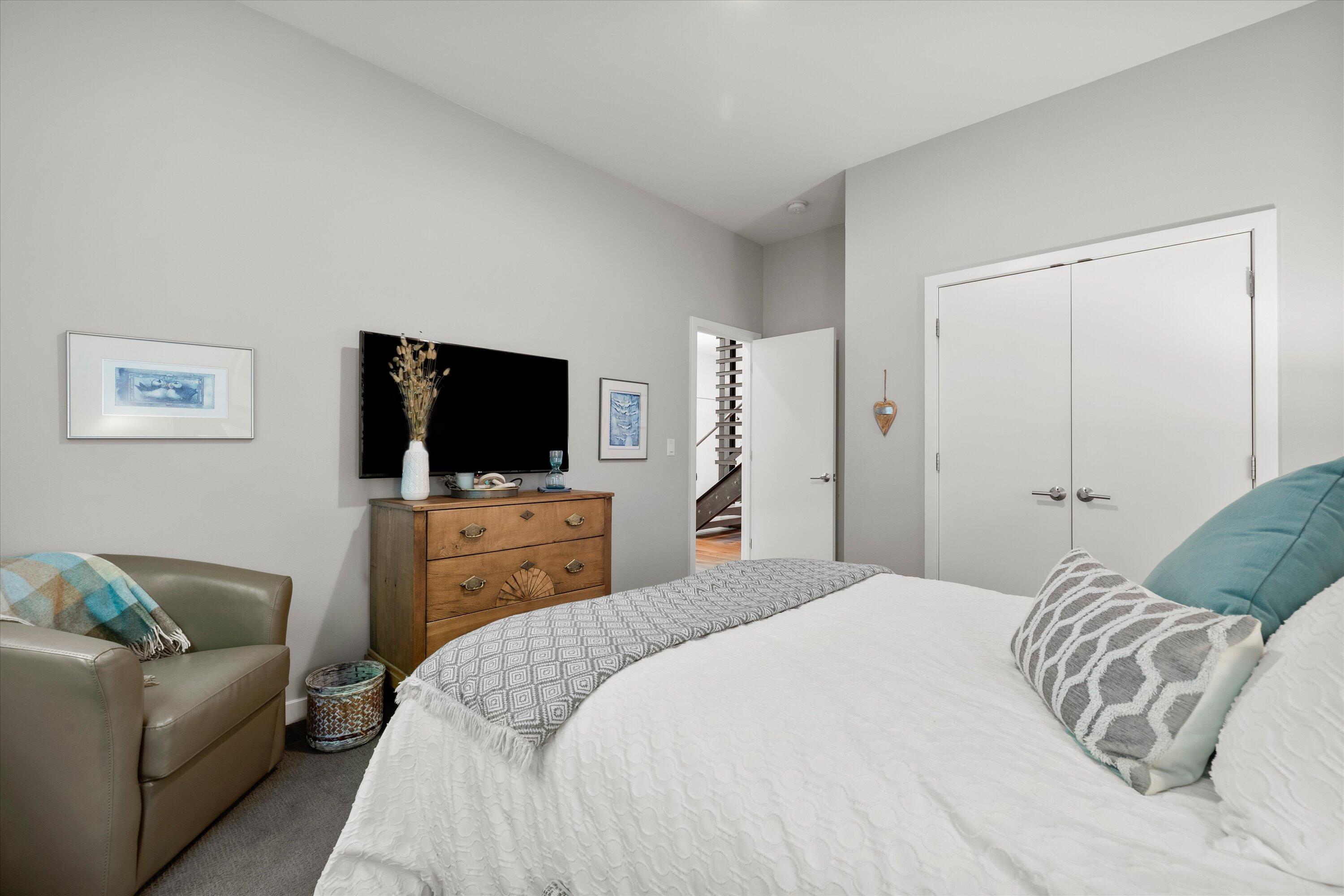 Kenwood - Residential