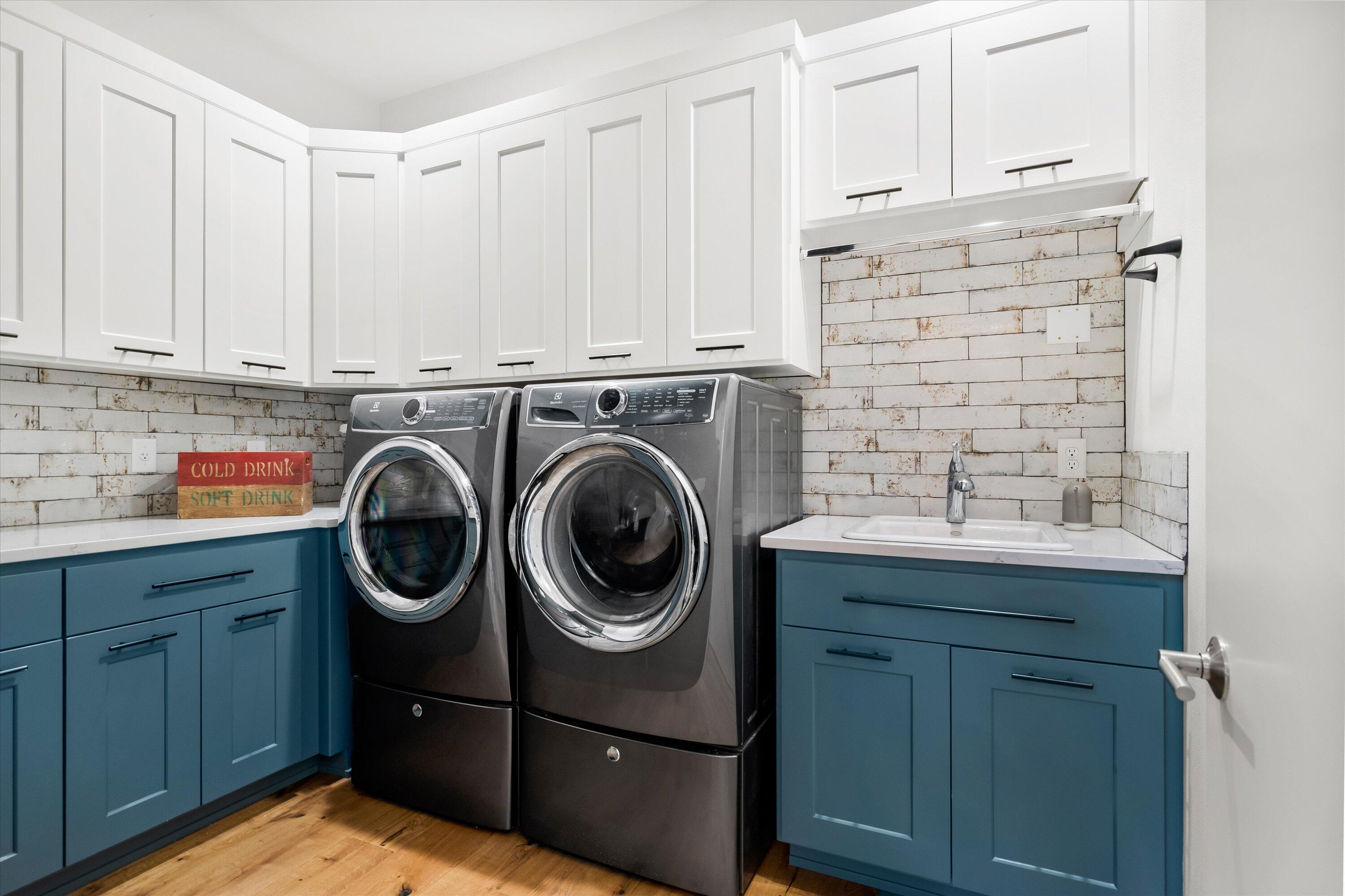 Kenwood - Residential