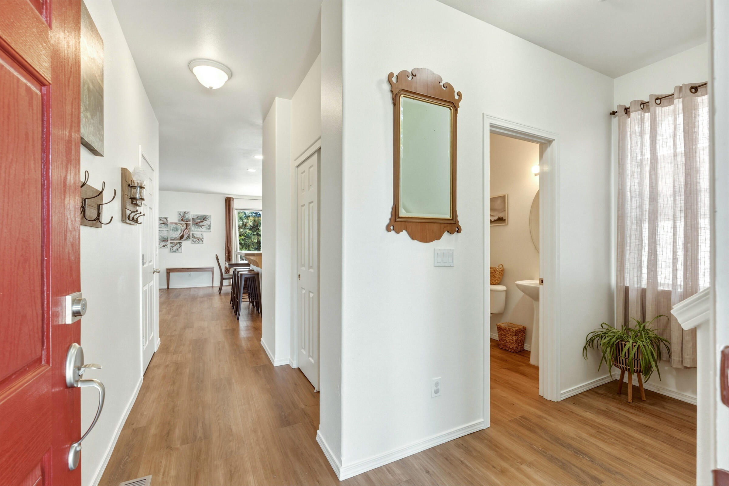 2840 NE Sedalia Loop