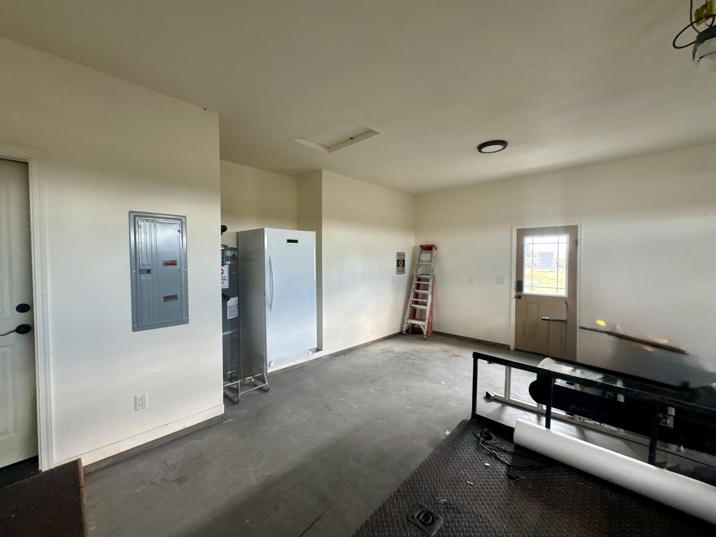 Christmas Valley Unit3 - Residential