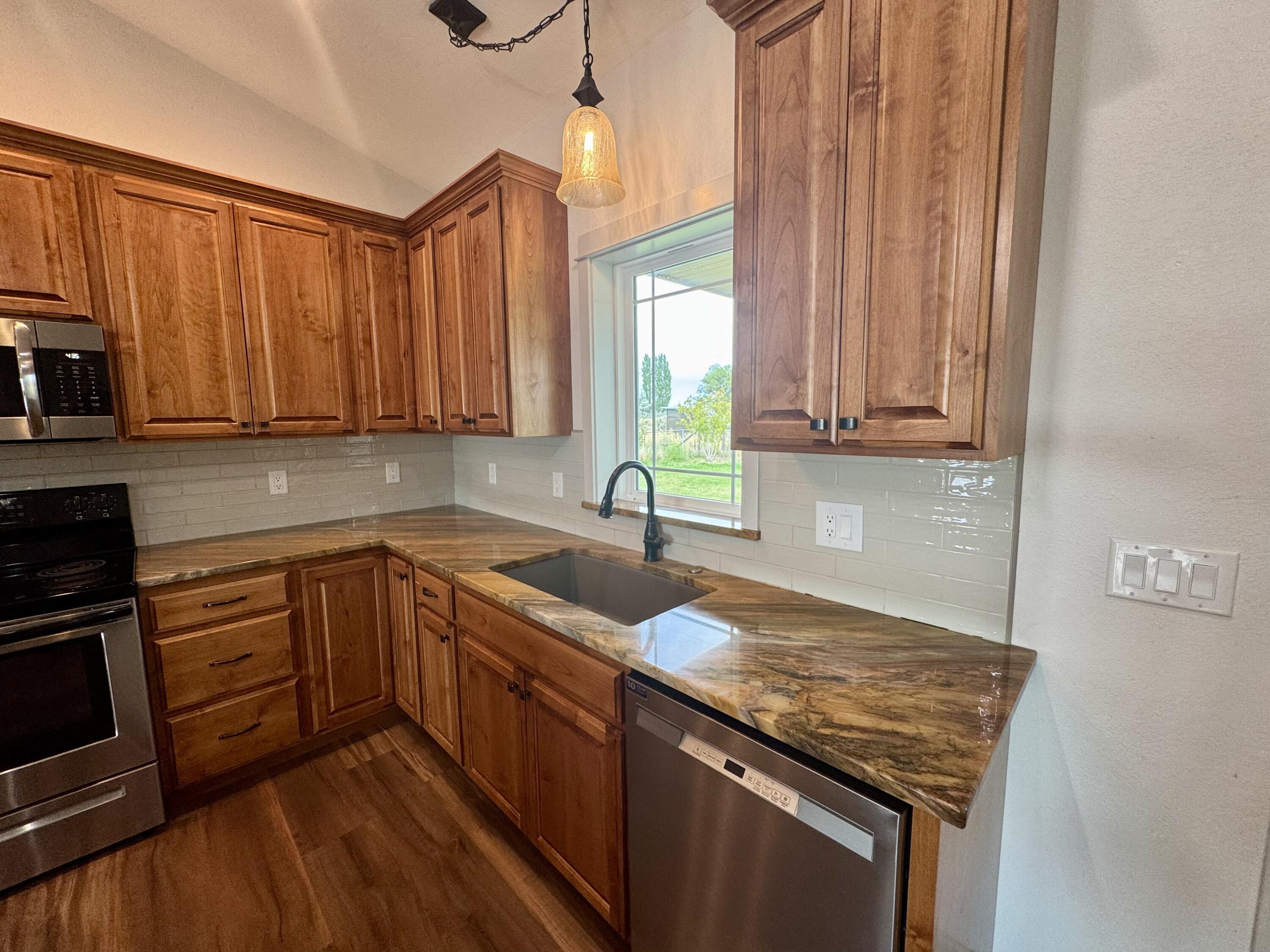 Christmas Valley Unit3 - Residential