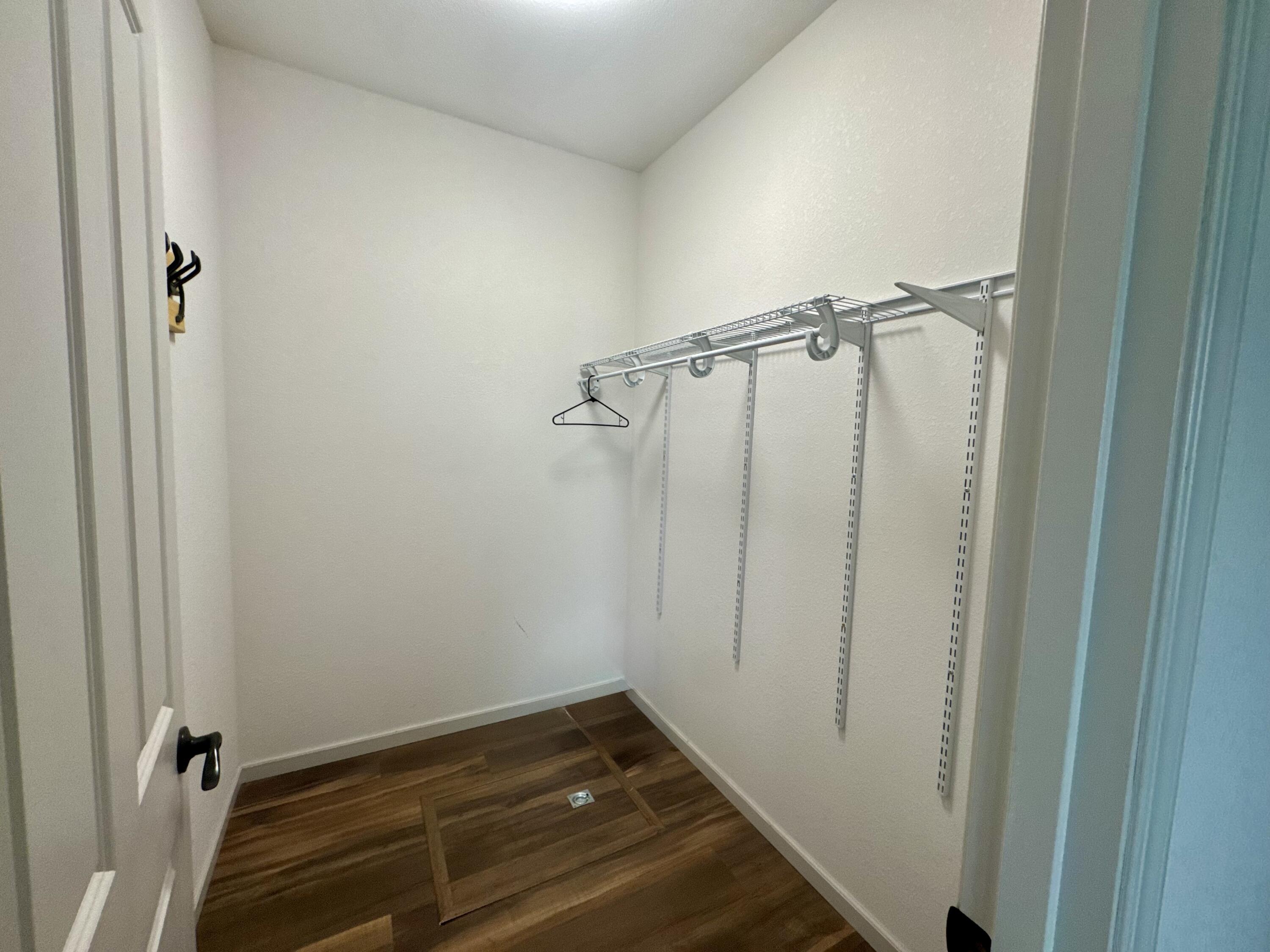 Christmas Valley Unit3 - Residential