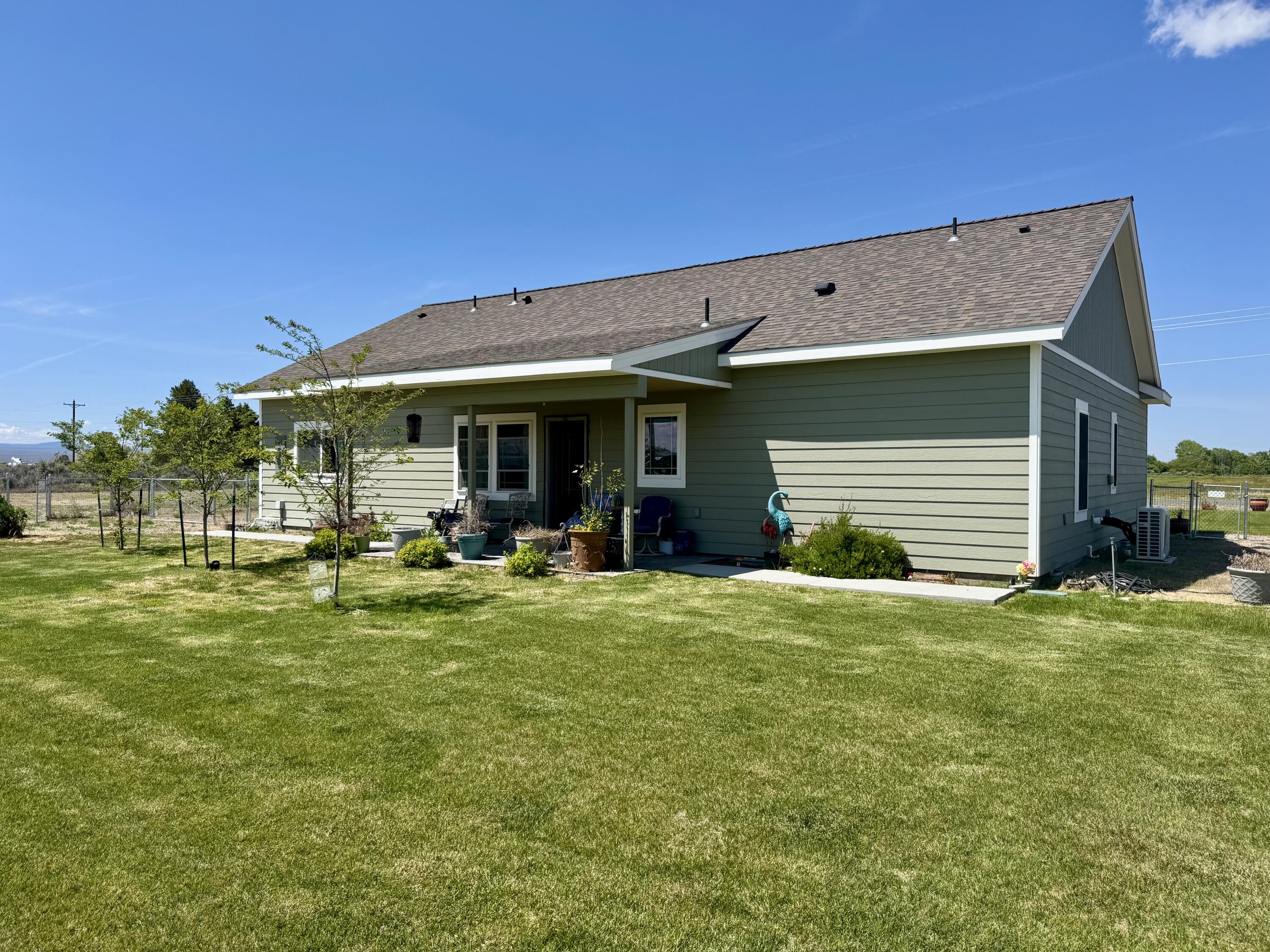 Christmas Valley Unit3 - Residential