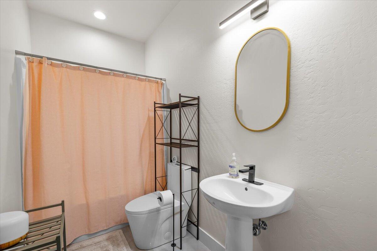 Loma Vista Estates - Residential