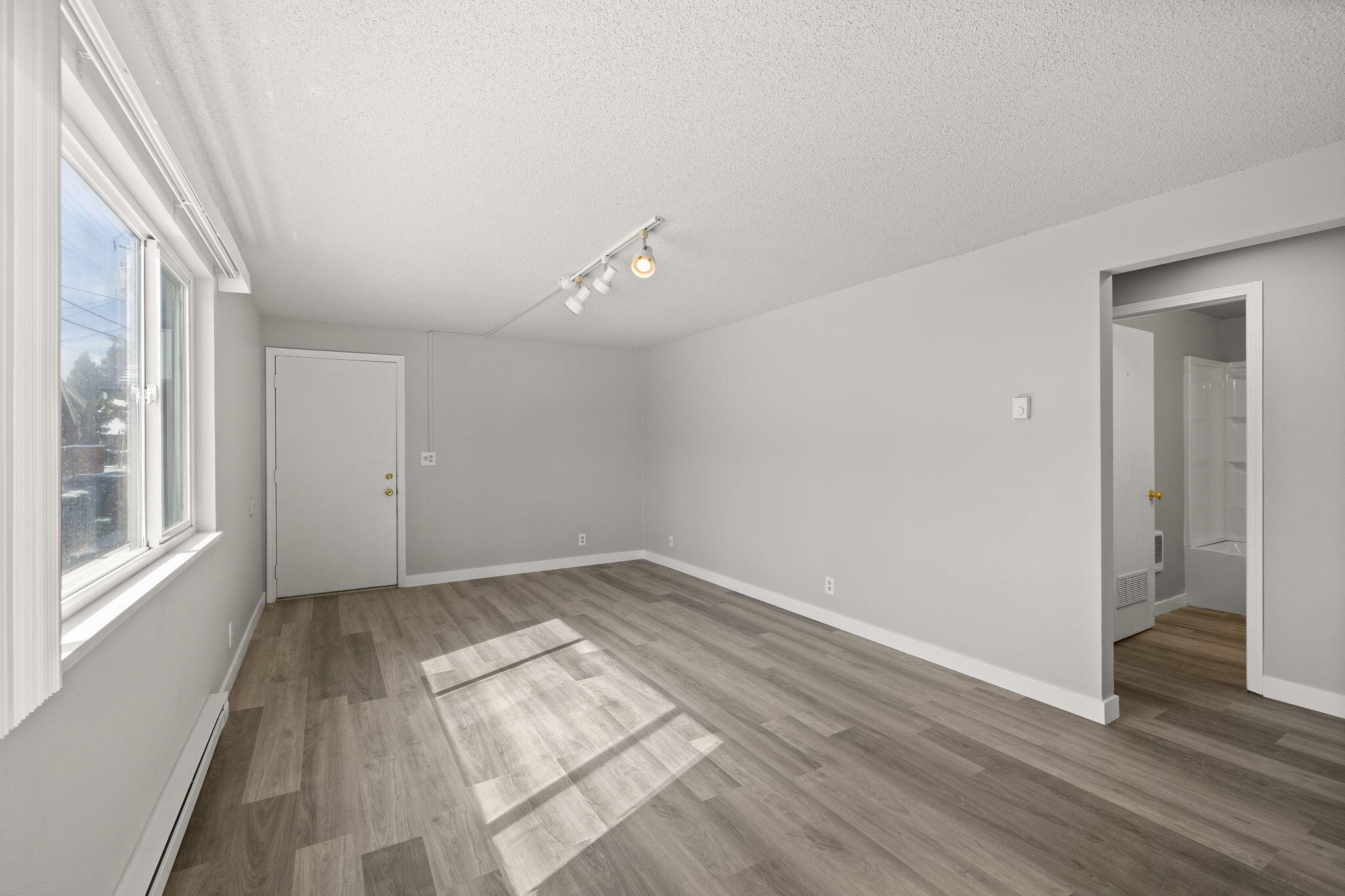 Kenwood - Residential Income