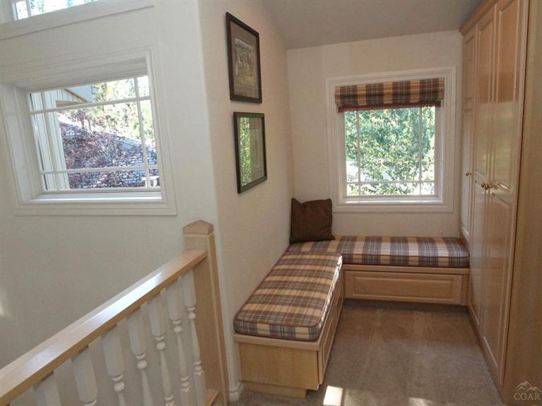 Broken Top - Residential