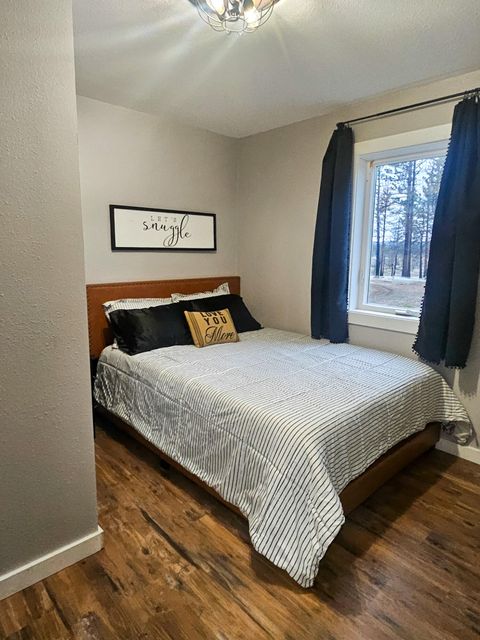 Tiny photo for 35956 Kenyon Trail, Bly, OR 97622 (MLS # 220215837)