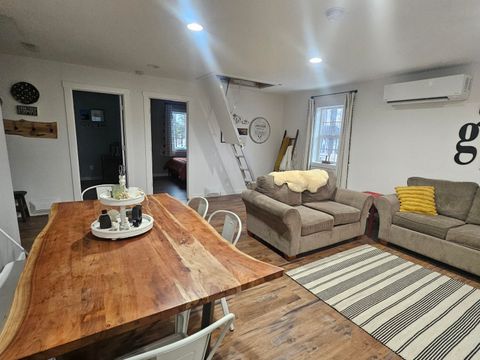 Tiny photo for 35956 Kenyon Trail, Bly, OR 97622 (MLS # 220215837)