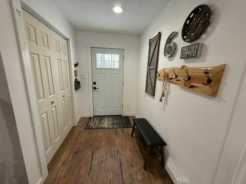 Tiny photo for 35956 Kenyon Trail, Bly, OR 97622 (MLS # 220215837)