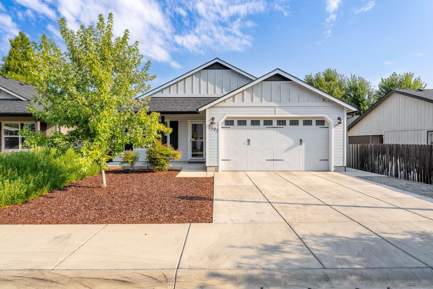 Elevate your lifestyle in this very charming 3-bedroom, 2-bathroom single-level residence, perfectly situated in a prime location. Vaulted ceilings illuminate the living room, seamlessly flowing into the beautifully appointed kitchen with granite countertops, upgraded appliances, and expansive dining area. A great floor plan complete with laminate floors, a separate laundry room, serene primary bedroom, two additional bedrooms and a tastefully appointed guest bath. This incredible home also features an efficient solar system, generously paid off by the seller at closing of escrow. Discover your dream home in a newer subdivision on a private street, conveniently located near South Medford High School.