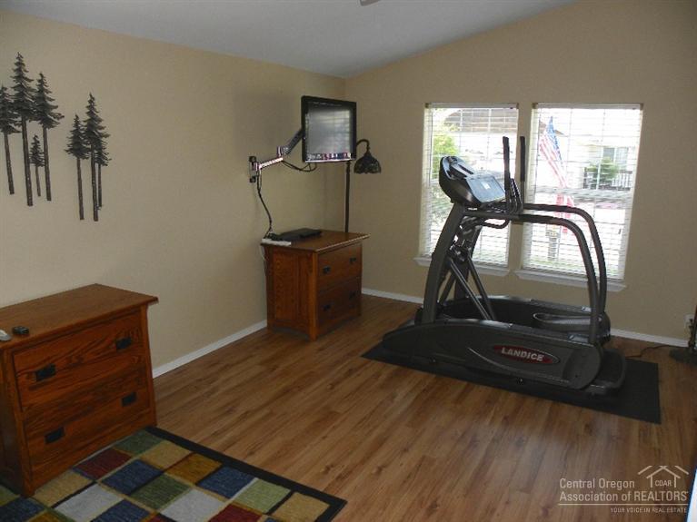 Pines At Sisters - Residential