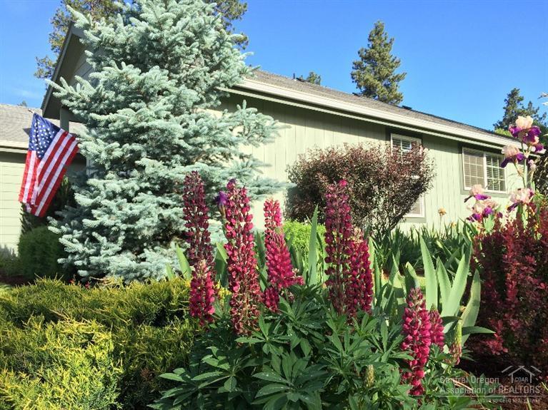 Pines At Sisters - Residential