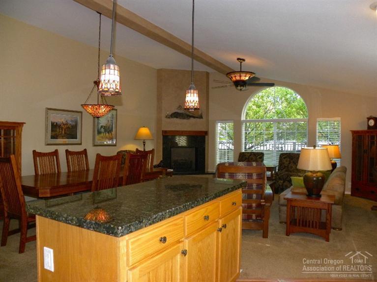 Pines At Sisters - Residential