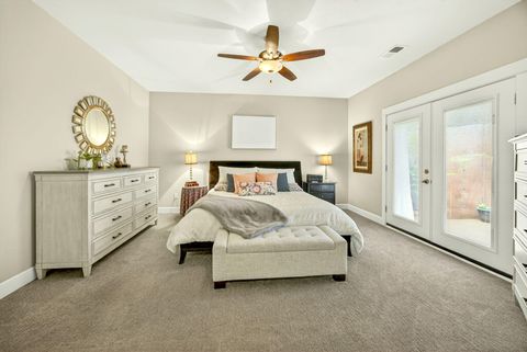 Tiny photo for 915 Hangman Way, Jacksonville, OR 97530 (MLS # 220219715)