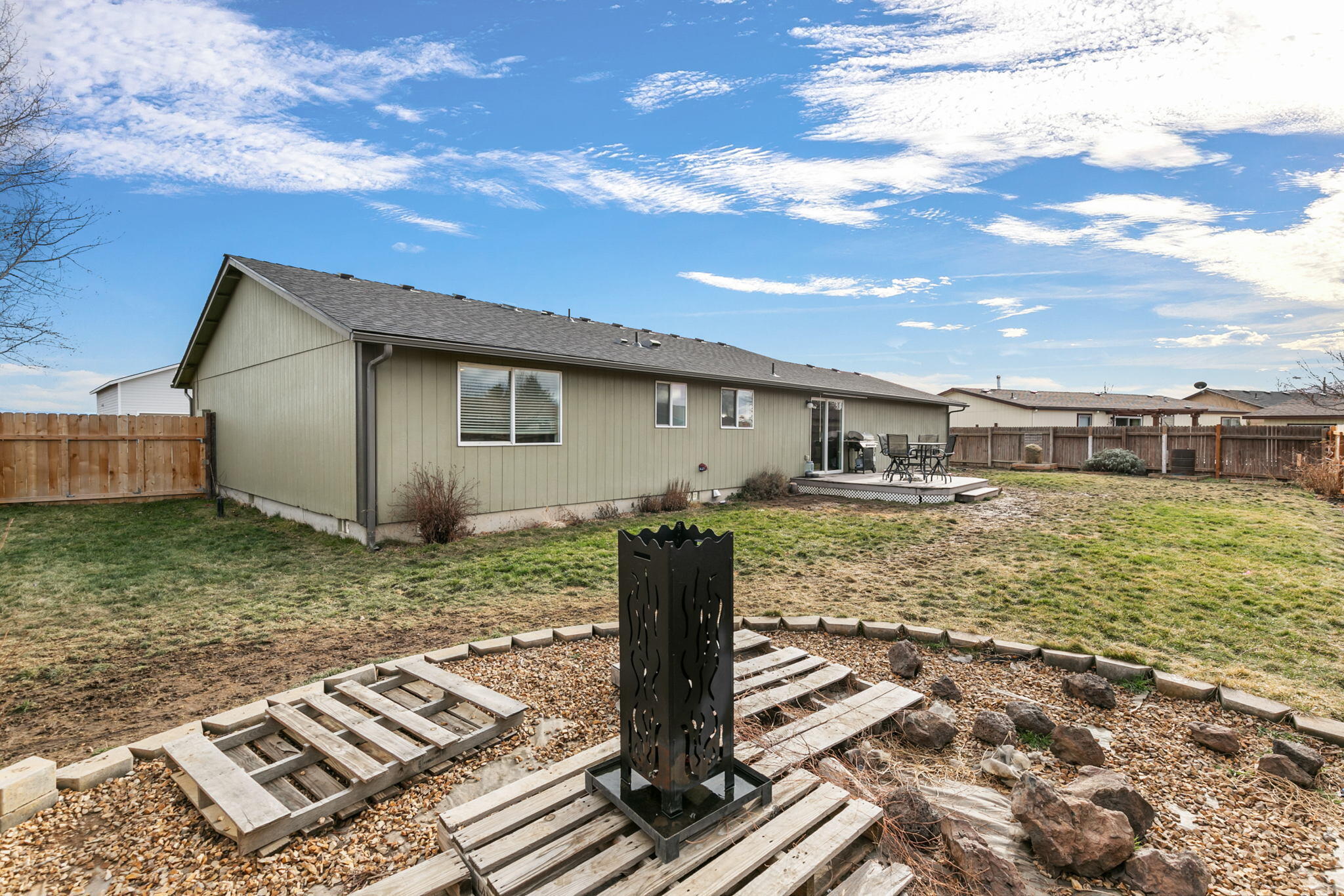 East Valley View Est - Residential