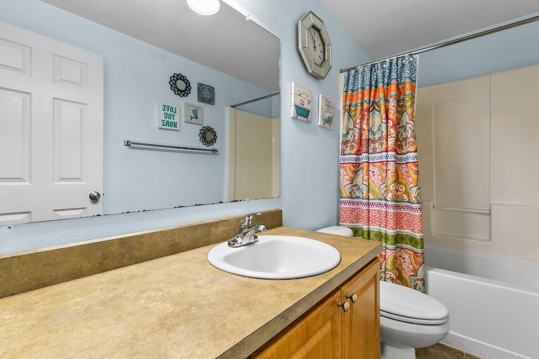 East Valley View Est - Residential