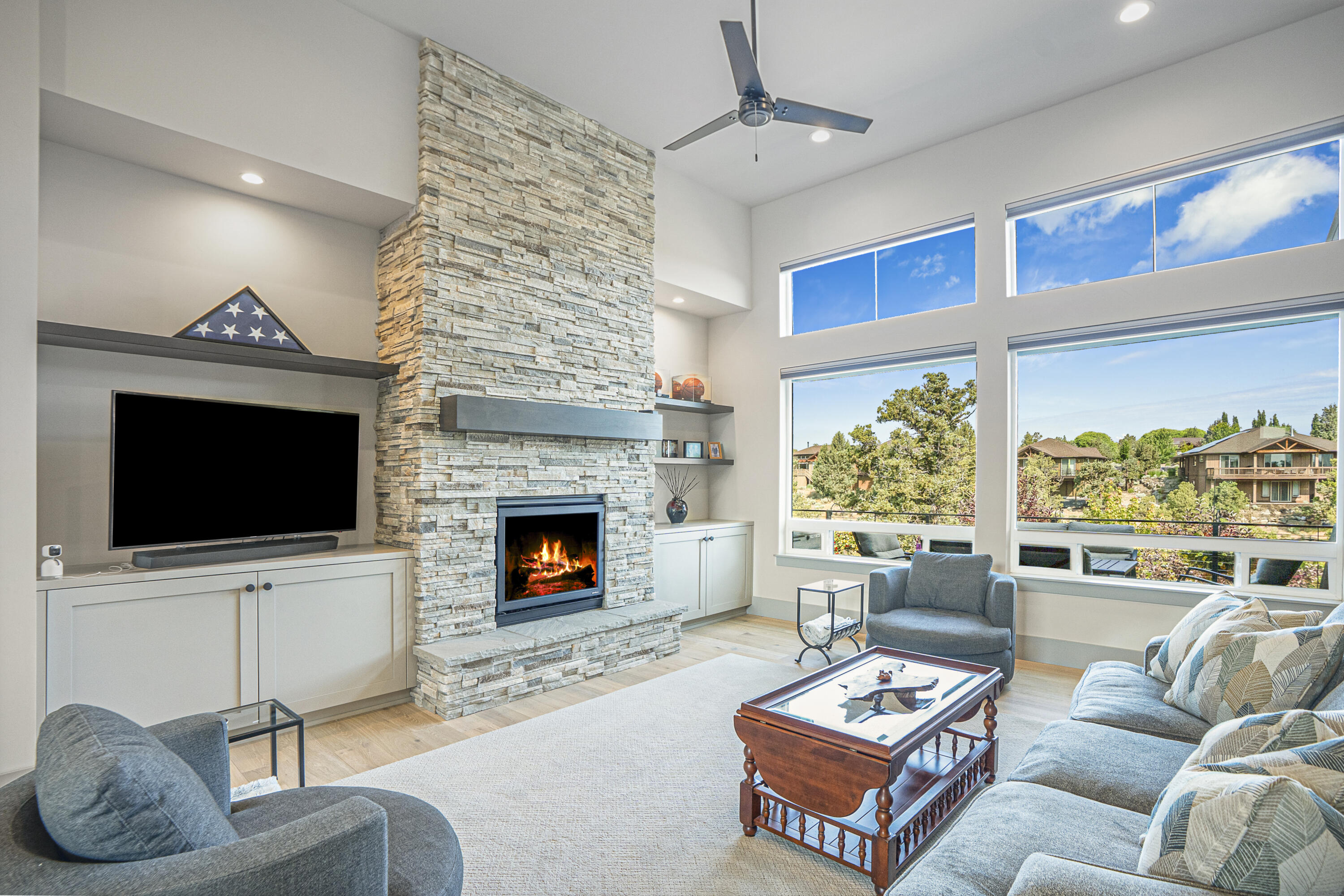 Ridge At Eagle Crest - Residential