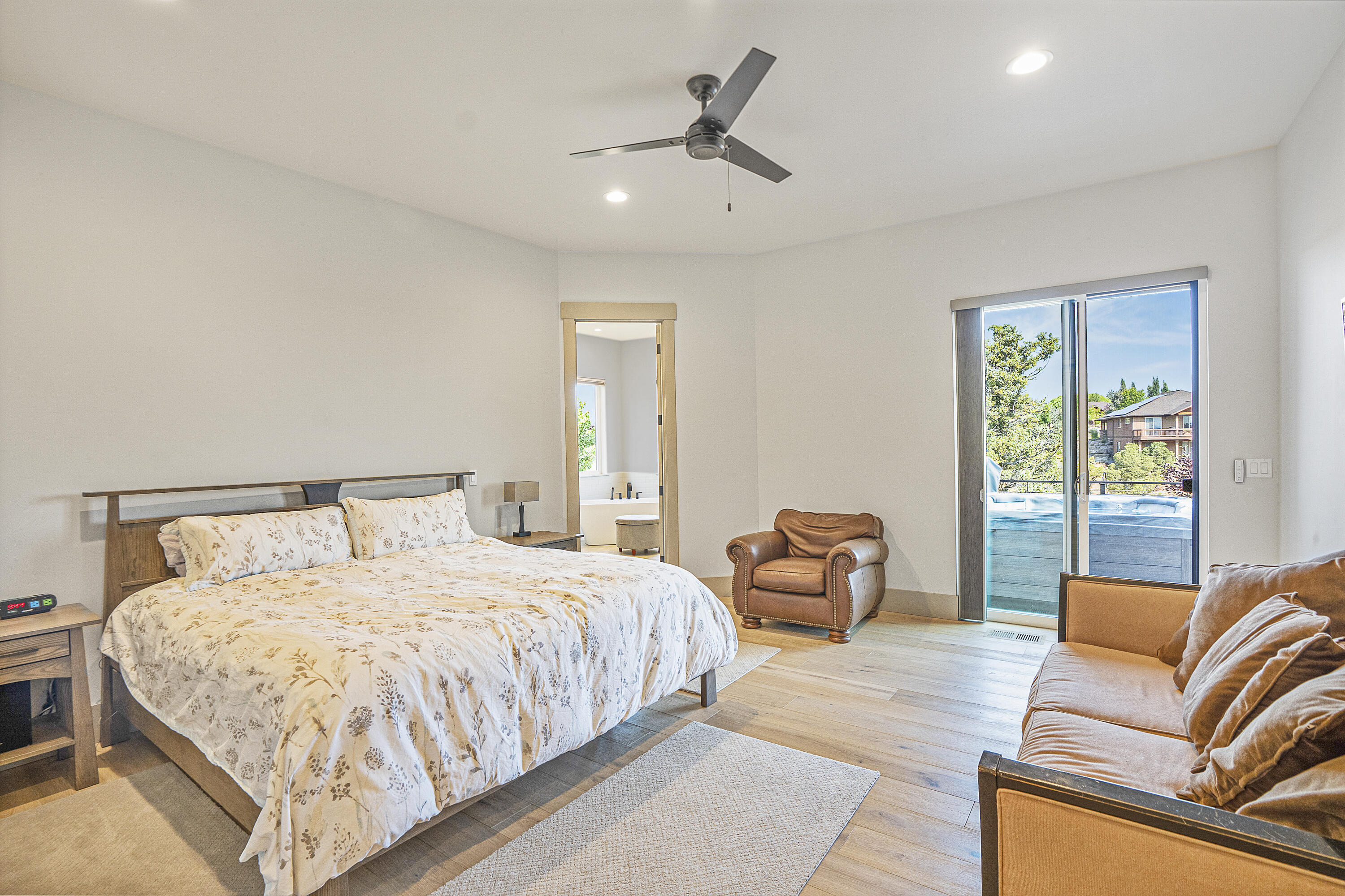 Ridge At Eagle Crest - Residential