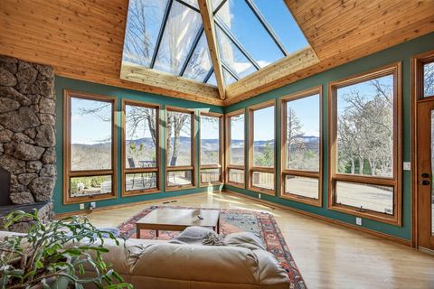 Tiny photo for 178 Meadow Oaks Drive, Ashland, OR 97520 (MLS # 220215845)