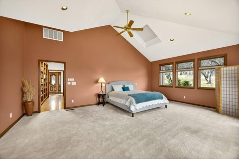 Tiny photo for 178 Meadow Oaks Drive, Ashland, OR 97520 (MLS # 220215845)