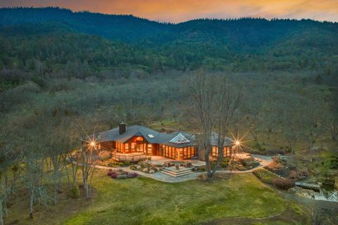 Tiny photo for 178 Meadow Oaks Drive, Ashland, OR 97520 (MLS # 220215845)