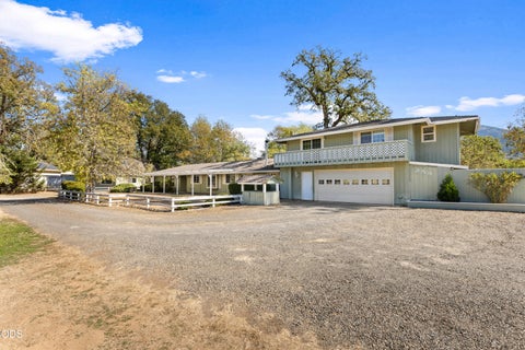 Photo of 259 Queens Branch Road, Rogue River, OR 97537 (MLS # 220229650)