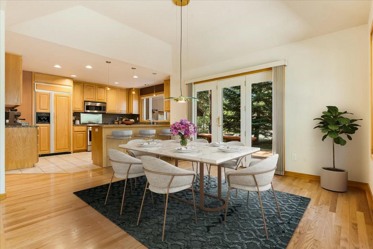 19530 Sunshine Way