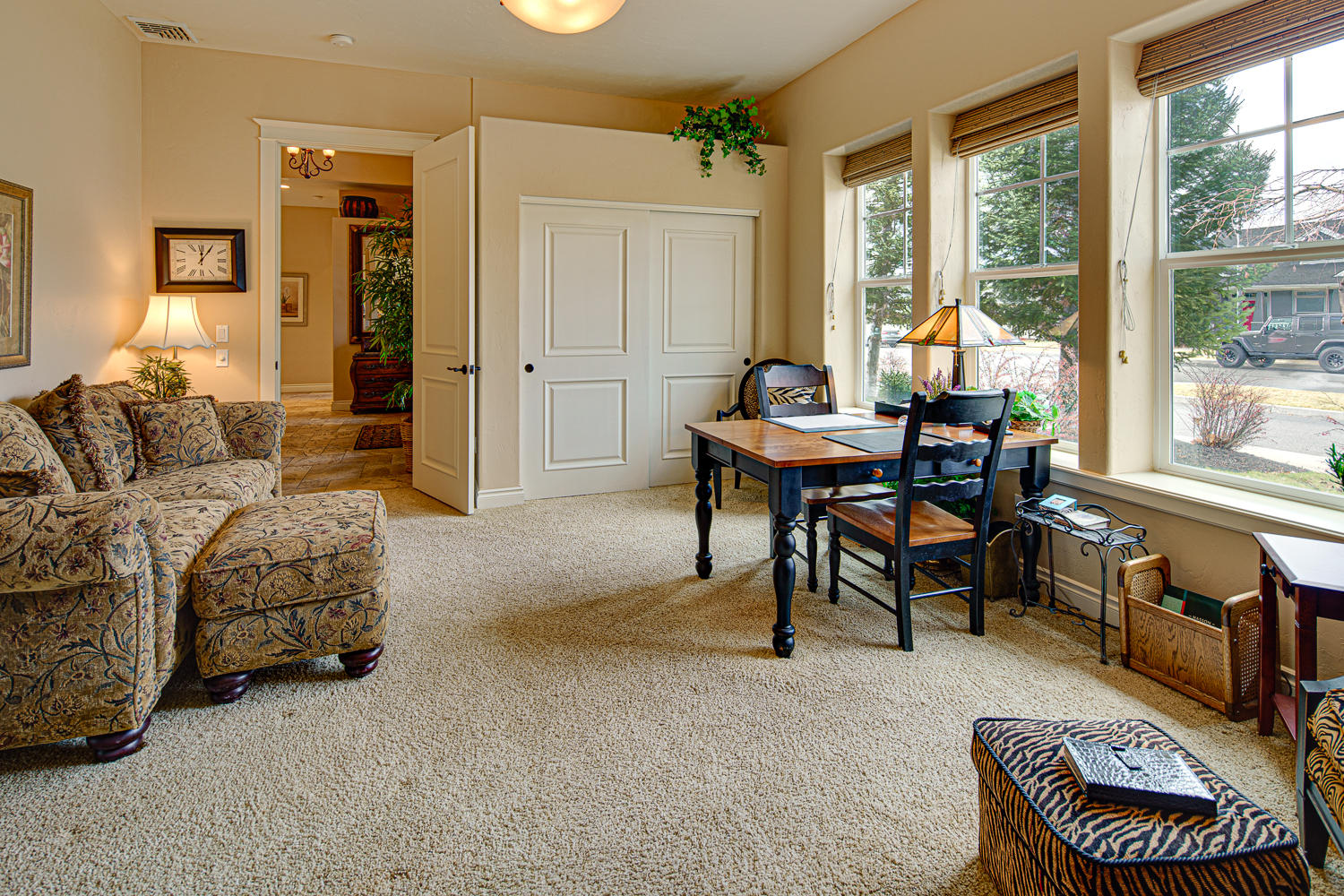 Three Pines - Residential