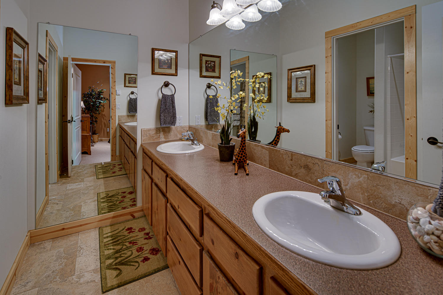 Three Pines - Residential