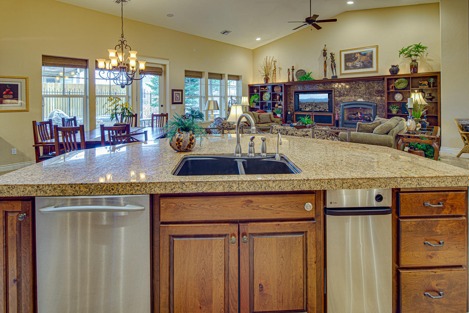 Three Pines - Residential