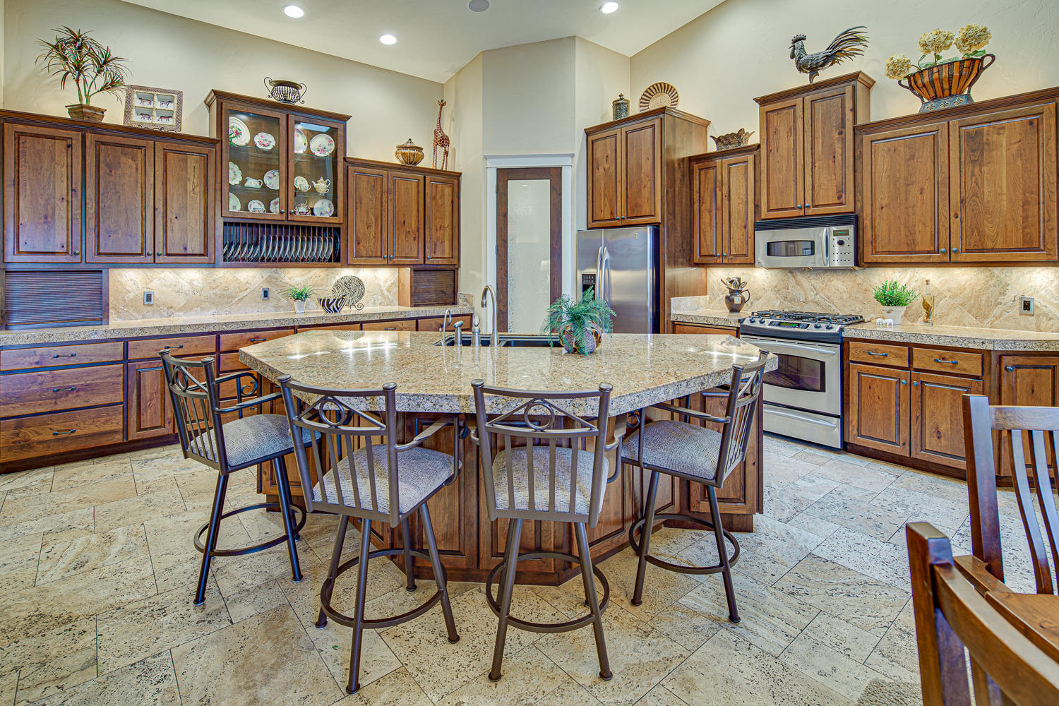 Three Pines - Residential