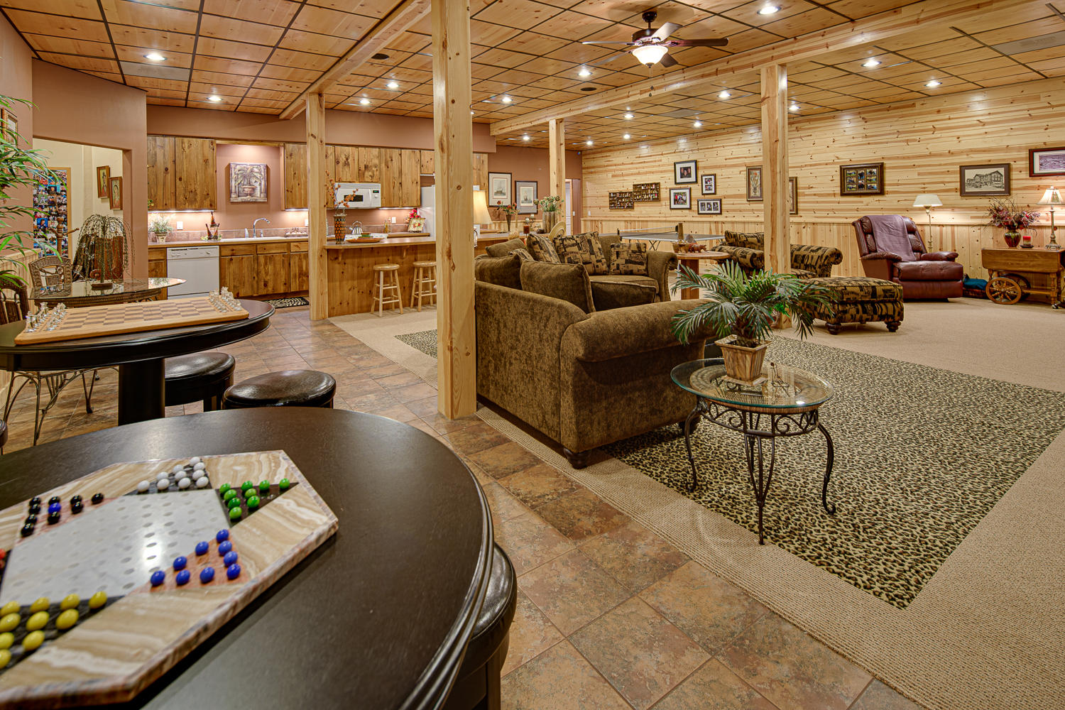 Three Pines - Residential