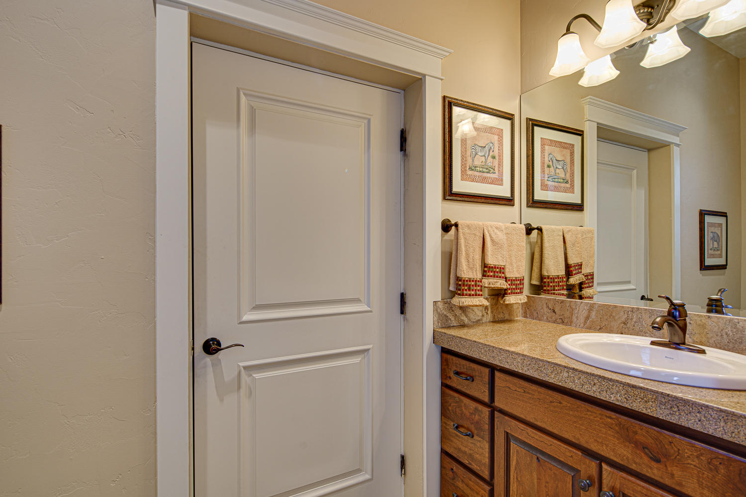 Three Pines - Residential