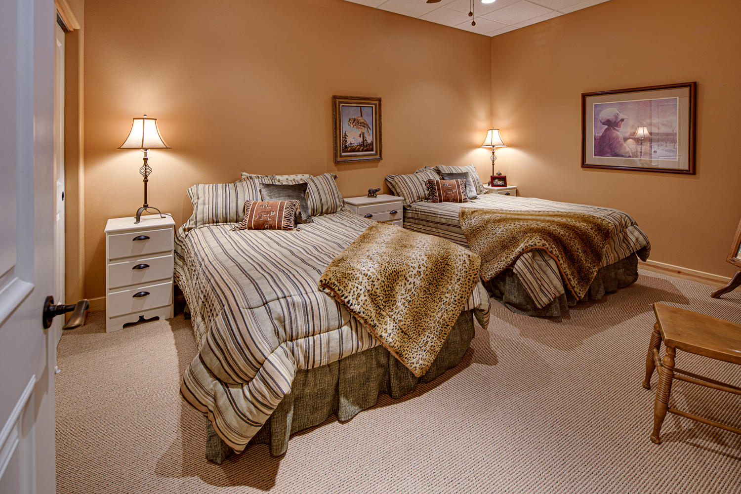 Three Pines - Residential