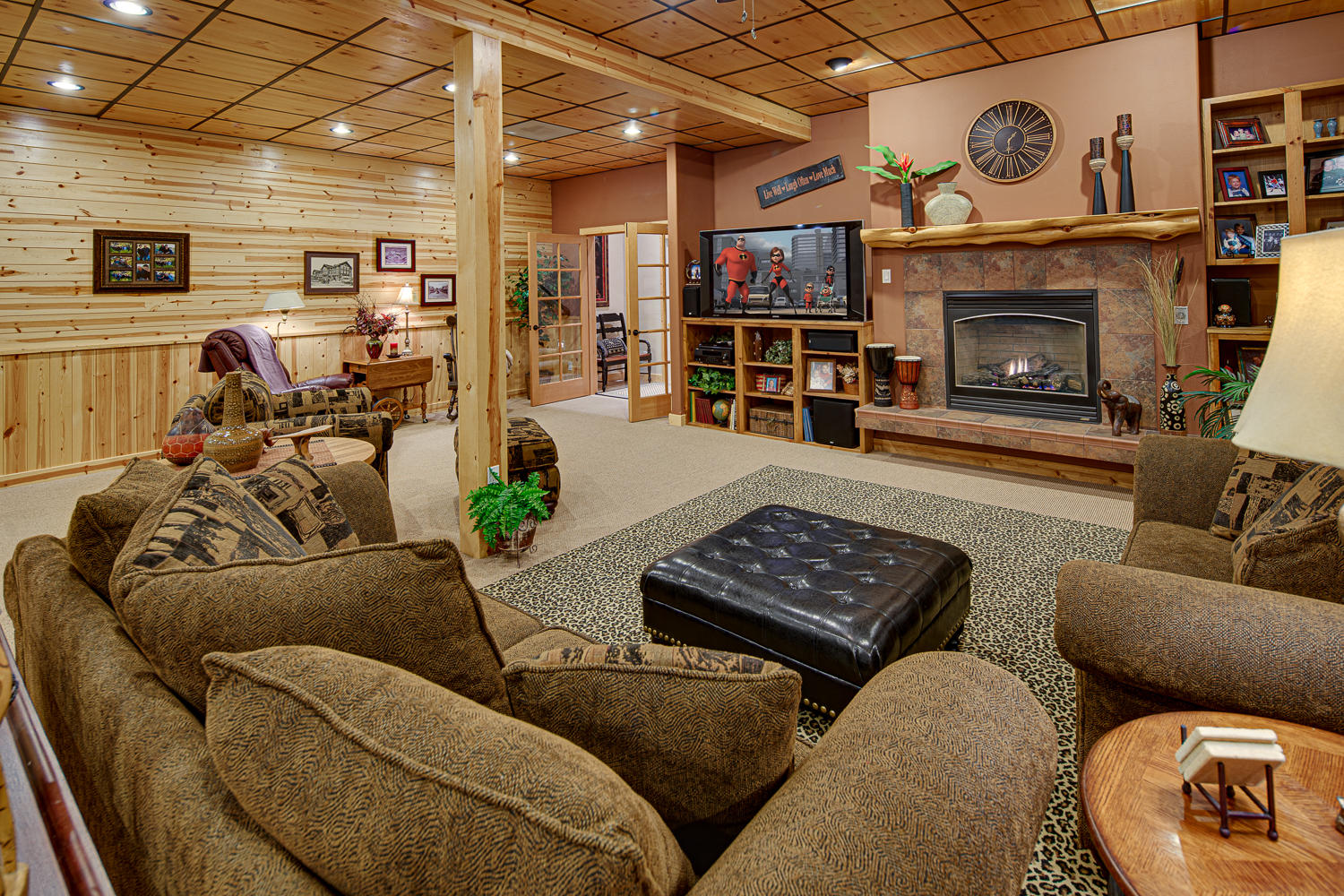 Three Pines - Residential