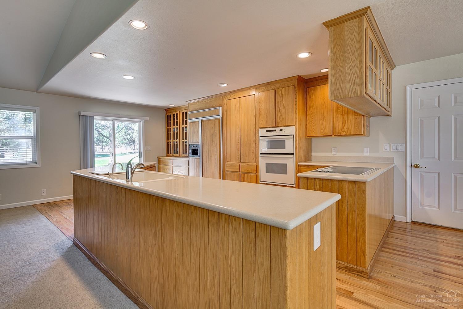 Crestridge Estate - Residential