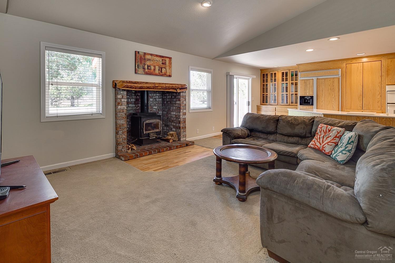 Crestridge Estate - Residential