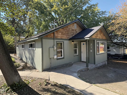 278 E MAIN ST, EAGLE POINT, OR 97524 - Image e2f88d343c8ebe114c81b2d27f5ae56f/2201755018