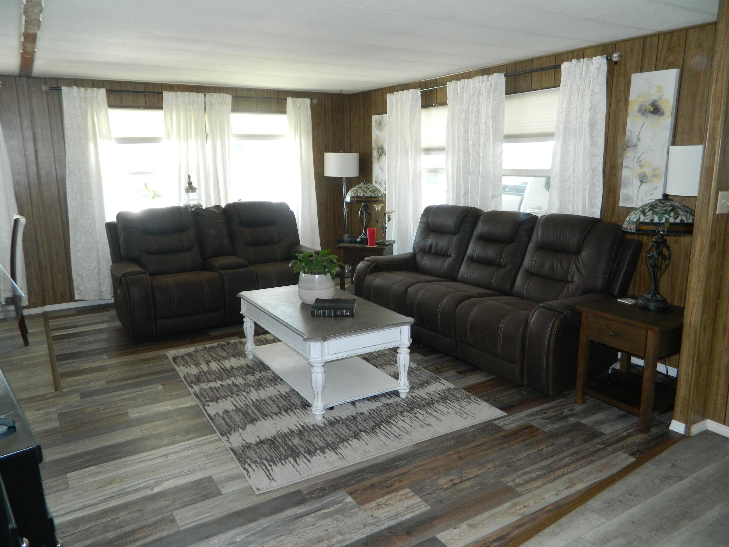 Country Green - Residential