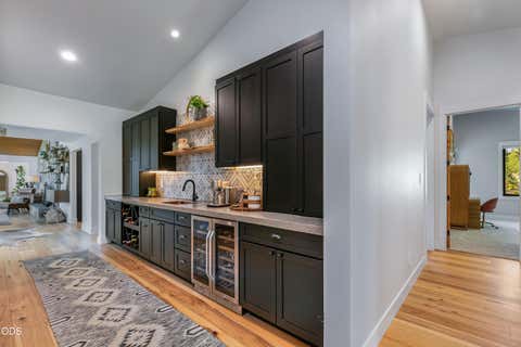 Tiny photo for 62215 Byram Court, Bend, OR 97701 (MLS # 220227026)